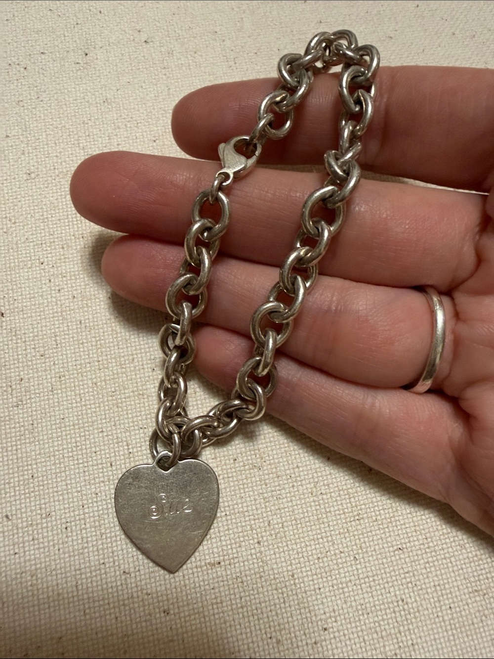 Sterling Silver 925 Heart Charm Chain Bracelet engraved “Sue” “139” 7.5 in